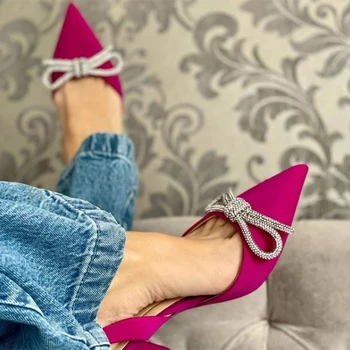 Jaunu 2023 Sieviešu Augstu papēžiem Kurpes Loku Rhinestone Modes Sieviete, Sūkņi, Rožu Sarkana Norādīja Toe Sexy Sandales Dāmas Duncis Mūļu