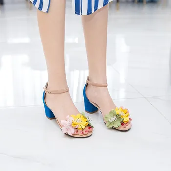 Liela Izmēra augstpapēžu sandales sieviešu kurpes sievietei vasarā dāmas Ziedi ar biezu papēži un lēta sandales